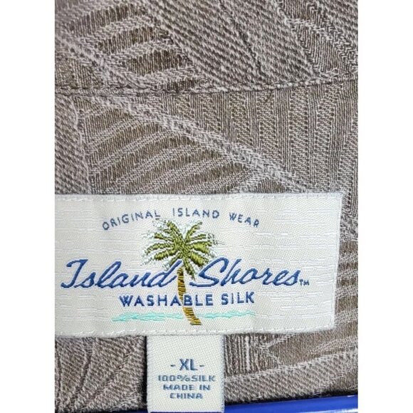 Island Shores 100% Silk Men's brown Tropical Button down. Size XL - Picture 6 of 10